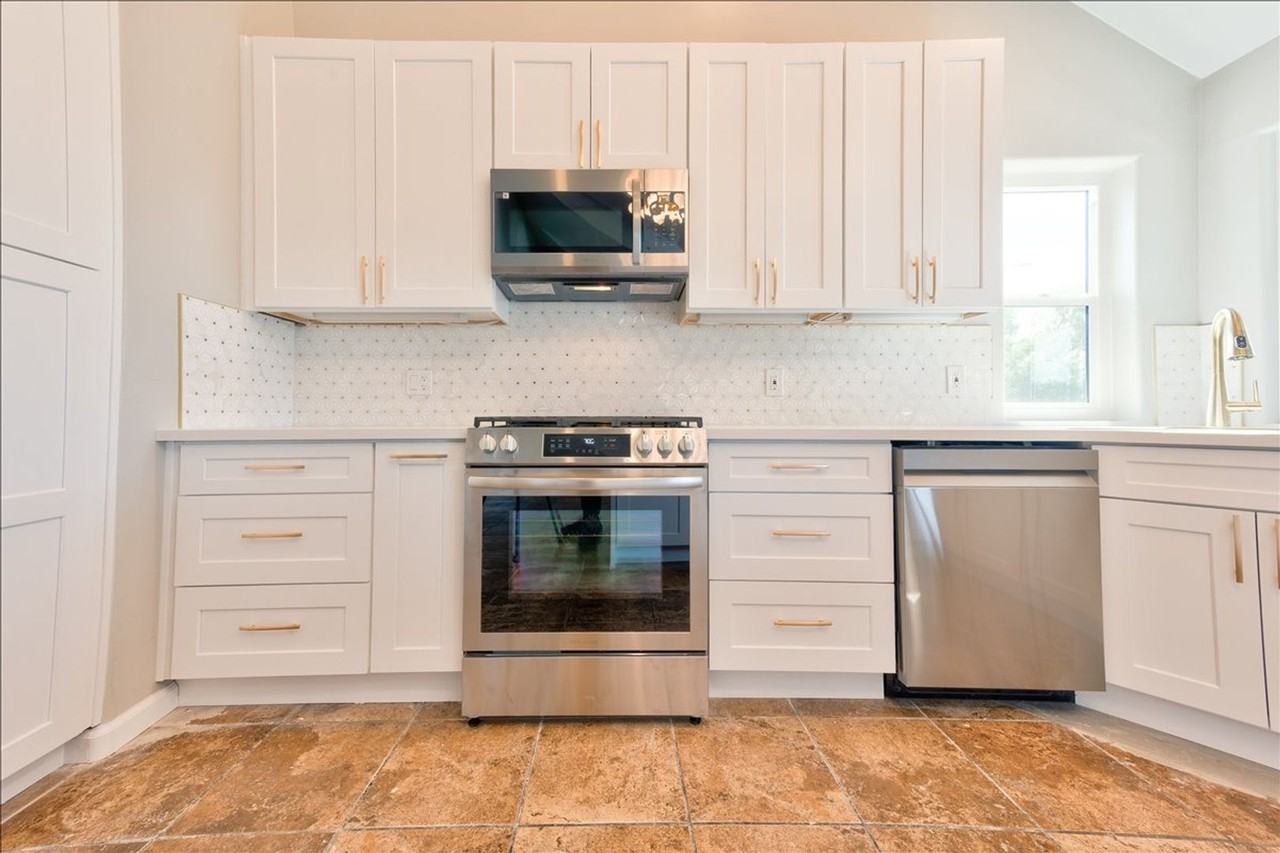 880 La Terraza Blvd #1 - Photo 2 of 22