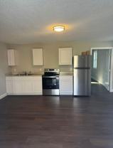 1510 Aurora Ave Se - Photo 1 of 1