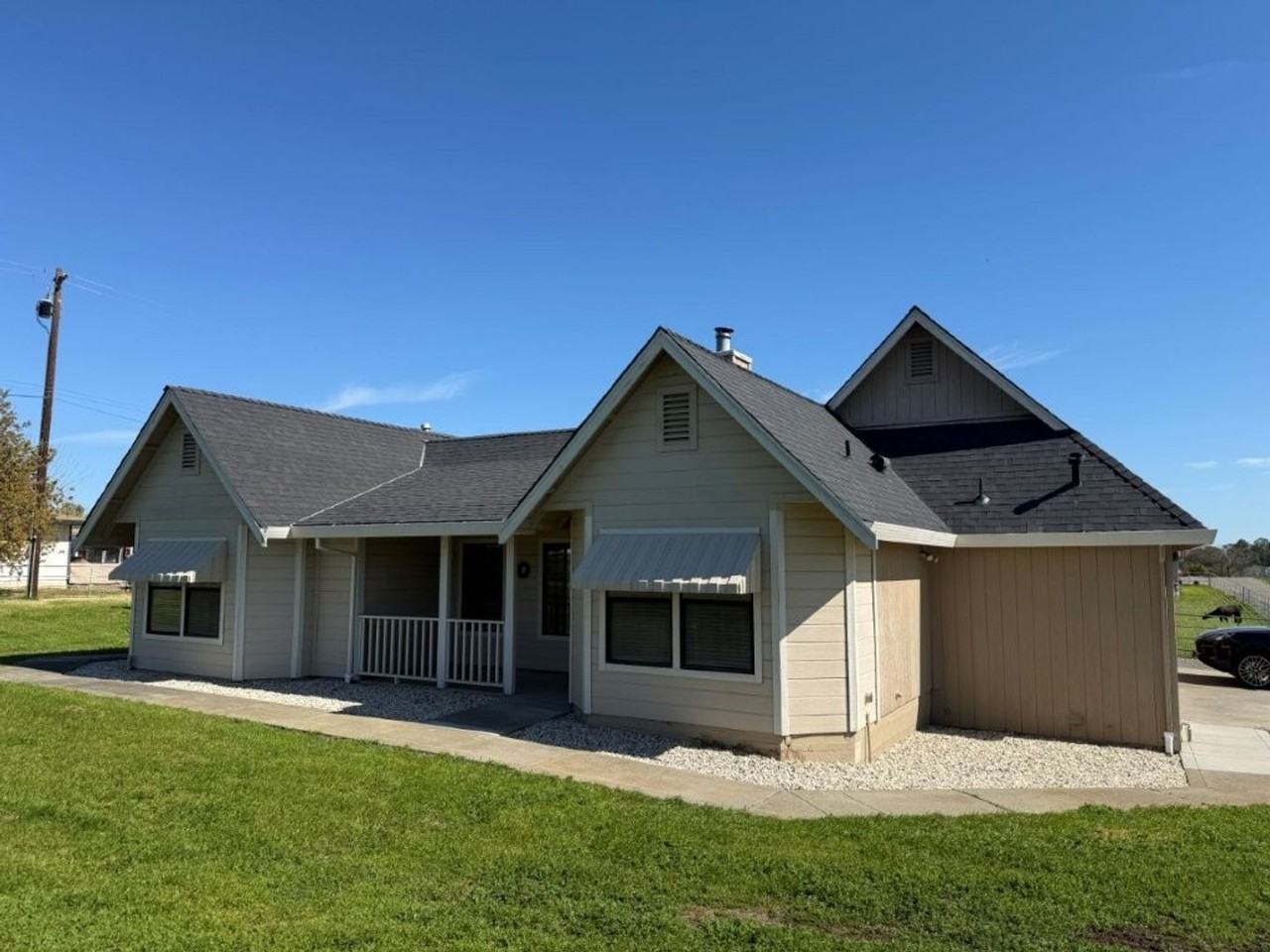 7420 Clement Rd - Photo 3 of 50