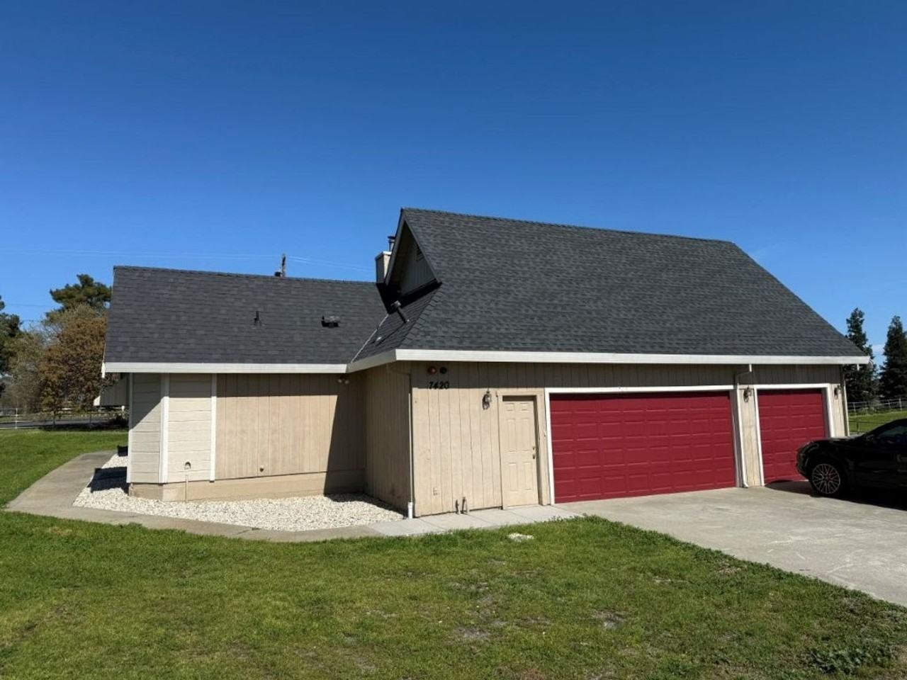 7420 Clement Rd - Photo 5 of 50