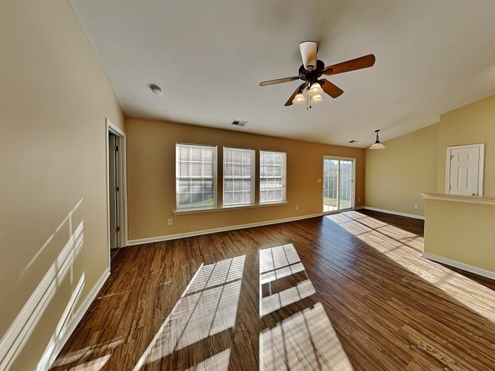 2921 Deep Cove Dr Nw - Photo 5 of 23