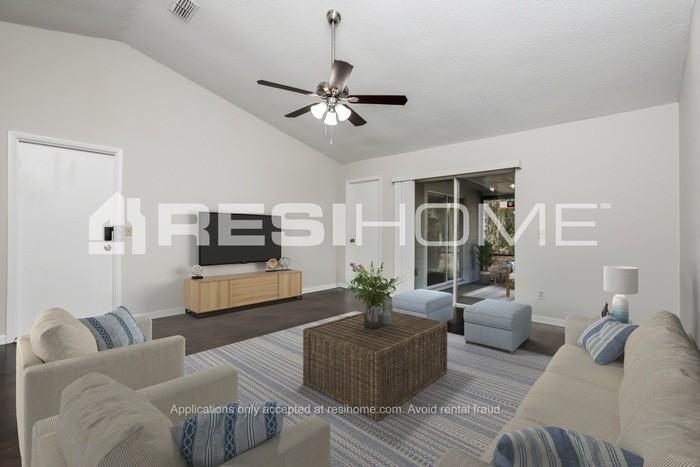 2368 Justy Way - Photo 4 of 18