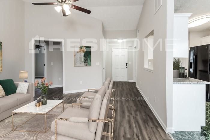 11420 Vinea Ln - Photo 6 of 17