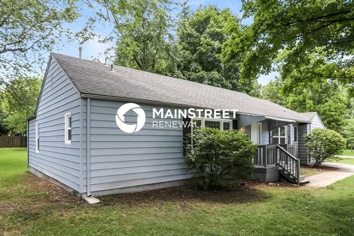 6201 E Red Bridge Rd - Photo 3 of 16