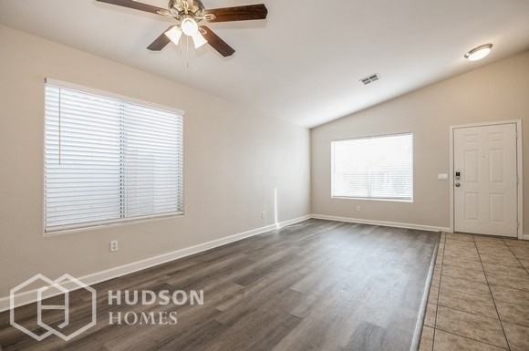 3006 W Melinda Ln - Photo 4 of 20