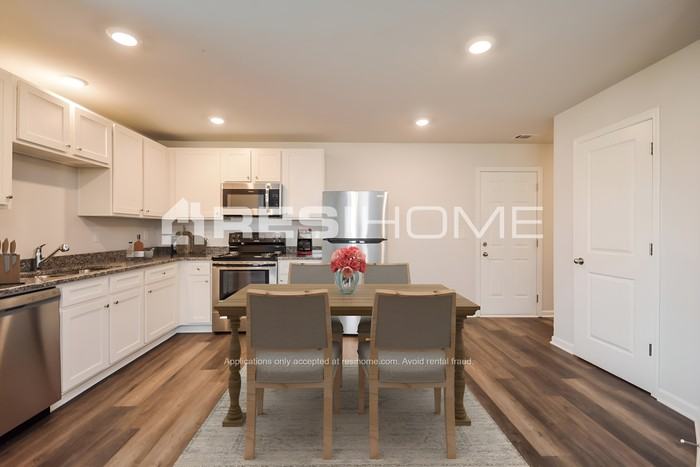 30 Pommel Ct - Photo 5 of 25