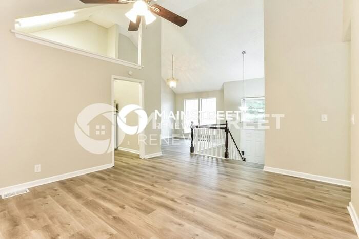 904 Conway Ln - Photo 3 of 15