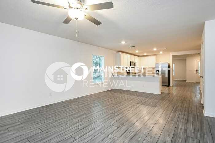 2006 Maple Ln - Photo 4 of 16