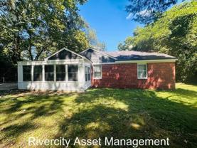 3636 E Mallory Ave - Photo 1 of 1