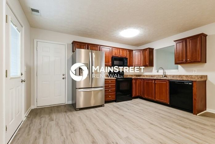 9910 Brooks Bend Rd - Photo 7 of 17