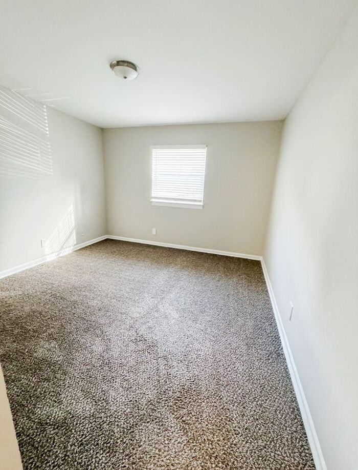 2006 Northlake Pkwy #2006-04 - Photo 5 of 43