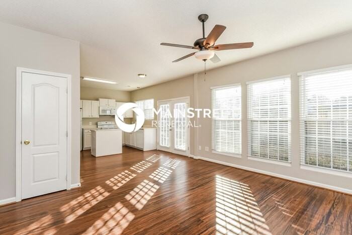 221 Purple Leaf Rd - Photo 6 of 17