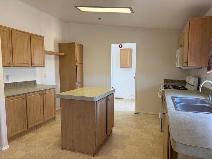 43438 170th St E - Photo 6 of 24