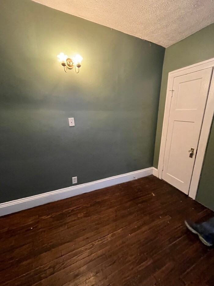 8916 Madison Ave #8 - Photo 2 of 3