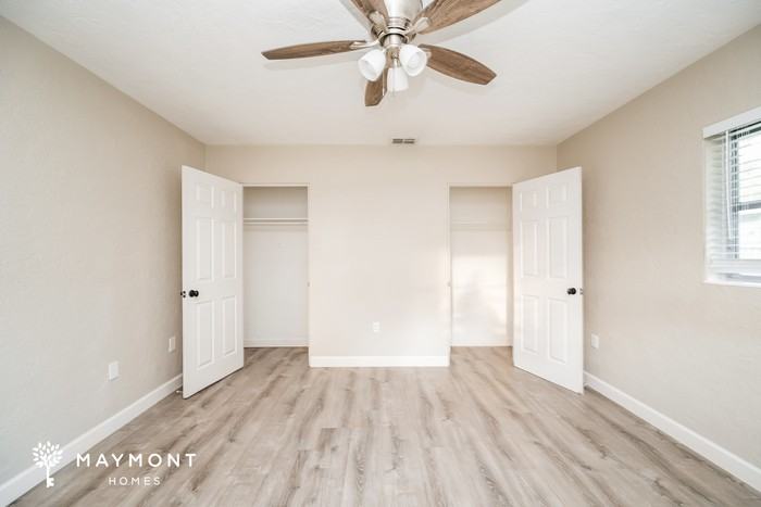 714 37th St W - Photo 6 of 12