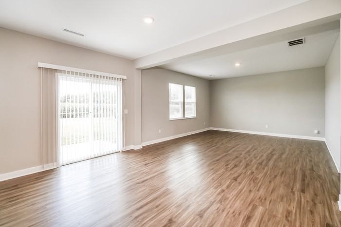 4796 W Mineral Ln - Photo 6 of 12