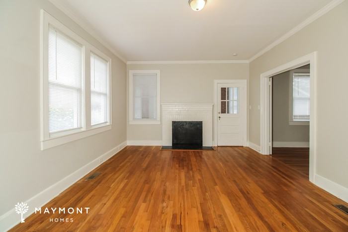 406 Hillcrest Ave - Photo 5 of 12