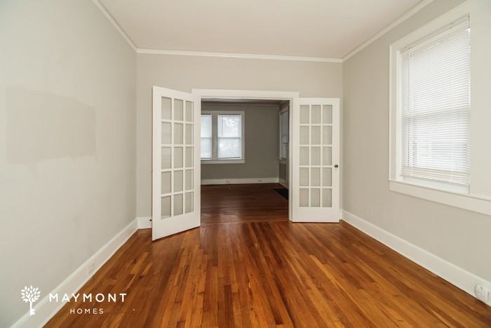 406 Hillcrest Ave - Photo 6 of 12