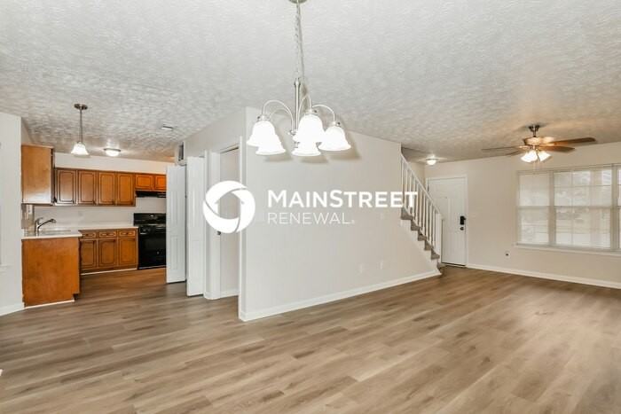 1611 Cobbs Creek Ln - Photo 5 of 19