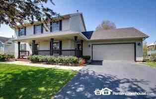 featured image of 1052 Briar Glen Ln