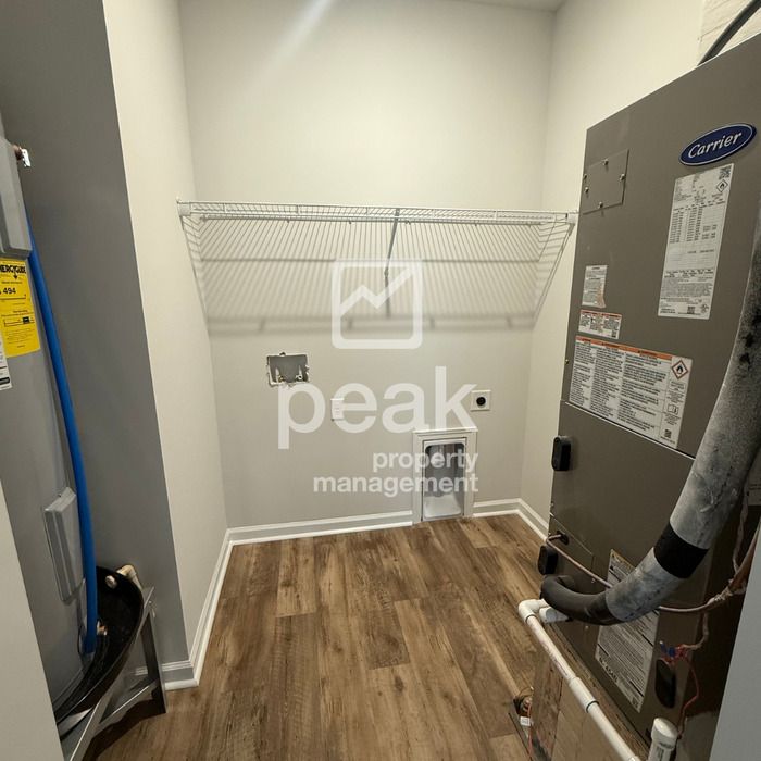 106 Founders Dr - Photo 6 of 18