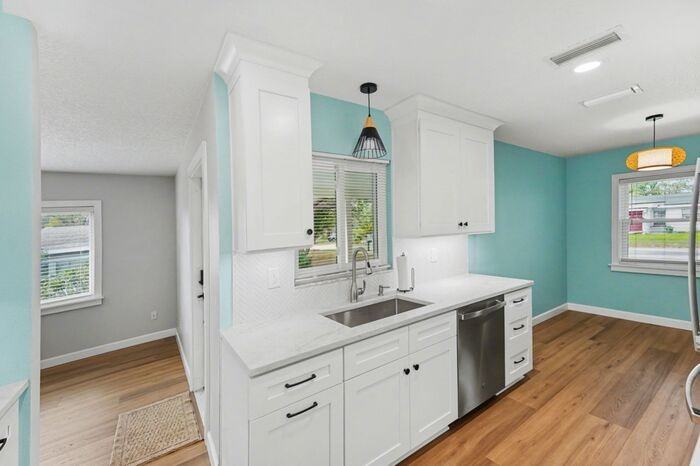 9605 N Edison Ave - Photo 6 of 26