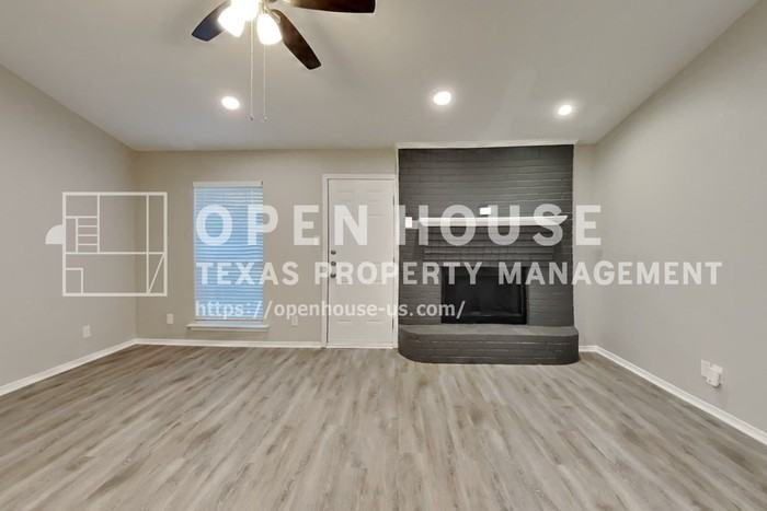 3105 James St - Photo 5 of 20