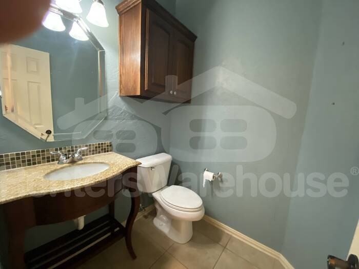 9528 Candlewood Dr - Photo 7 of 37