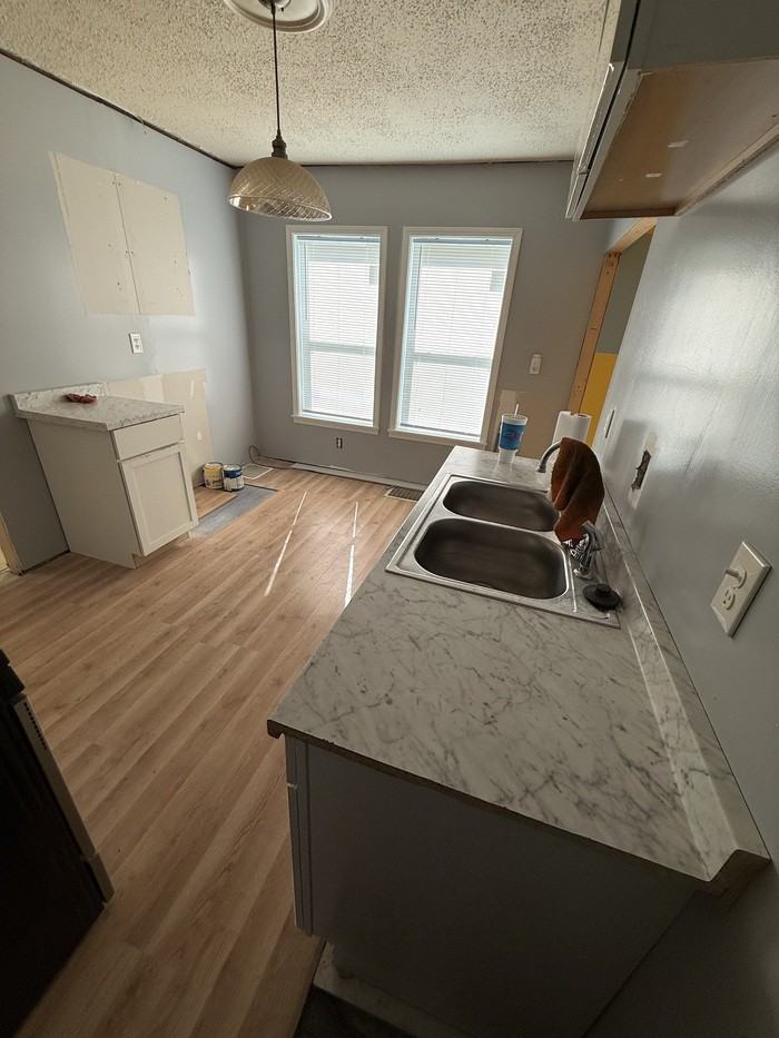 3011 Myrtle Ave - Photo 7 of 24