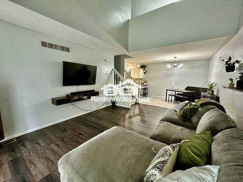 7604 79th St S - Photo 6 of 28