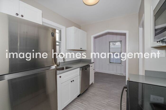 6620 4th Ave S - Photo 6 of 16