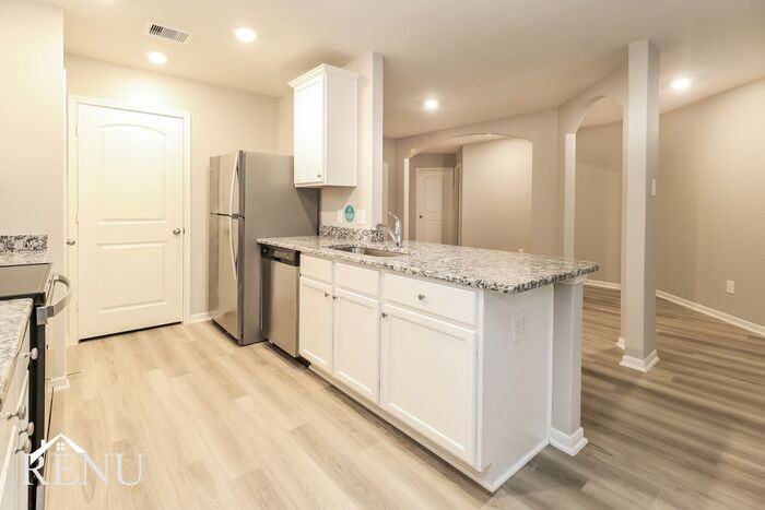 25365 Cypress Bend Dr - Photo 4 of 19