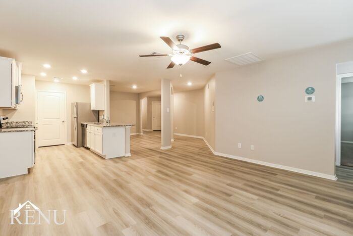 25365 Cypress Bend Dr - Photo 5 of 19