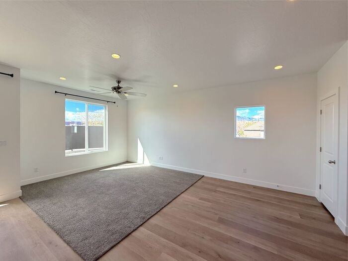 339 N 3210 W, Hurricane, UT 84737 - Photo 7 of 33