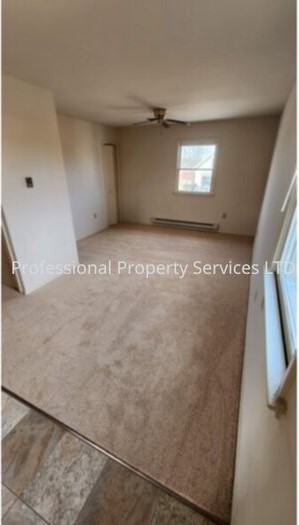 429 E Washington St #B - Photo 6 of 6