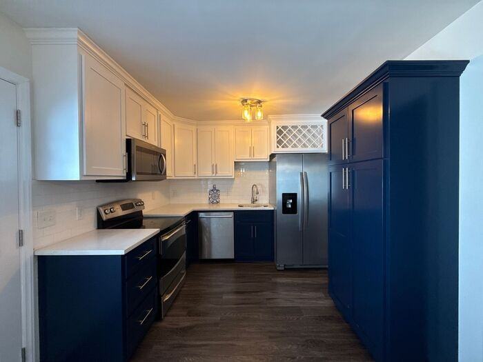 3726 Park Rd #J - Photo 5 of 16