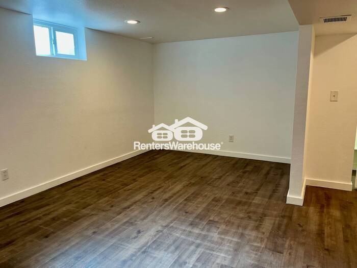 342 S Alcott St #B - Photo 3 of 11