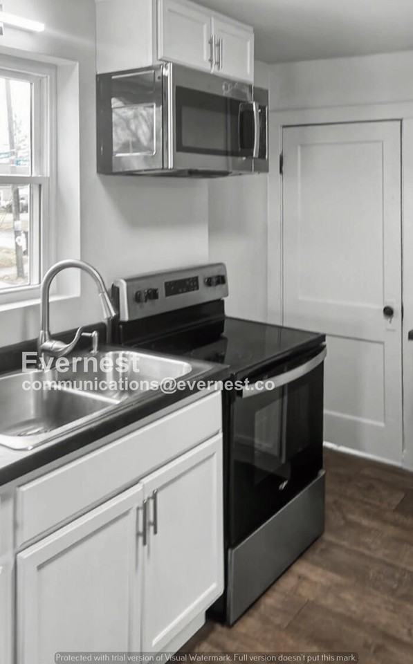 2654 Eakin Rd - Photo 2 of 23