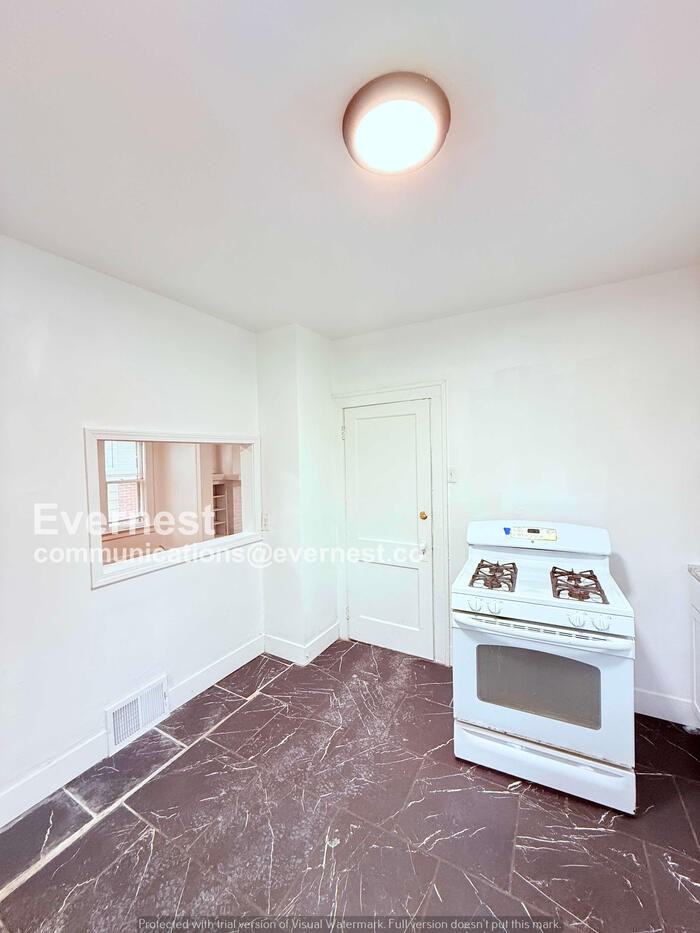 13279 Coyle St - Photo 4 of 21