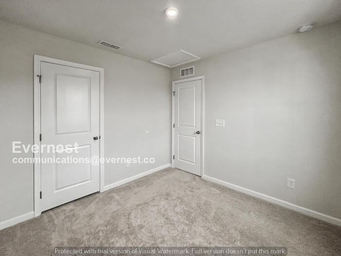 2005 Westchester Dr - Photo 7 of 18