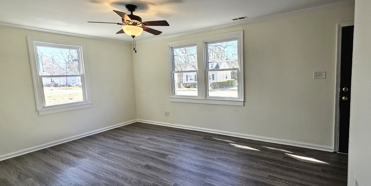 223 Brandon Rd #NA - Photo 3 of 17