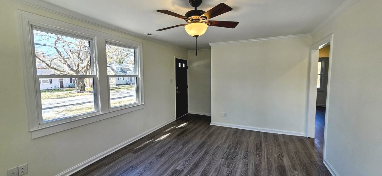 223 Brandon Rd #NA - Photo 5 of 17