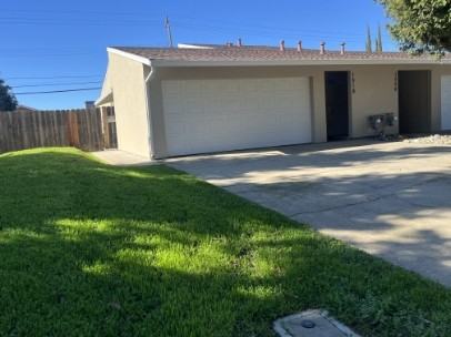 1518 Upland Dr #1518 - Photo 2 of 15