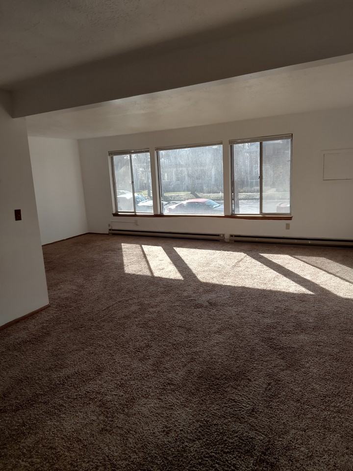 2126 W Pacific Ave #205
