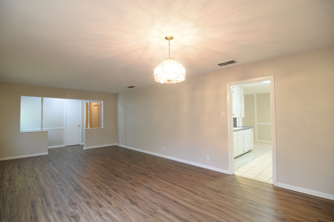 3018 Creasey Dr #NA - Photo 7 of 17