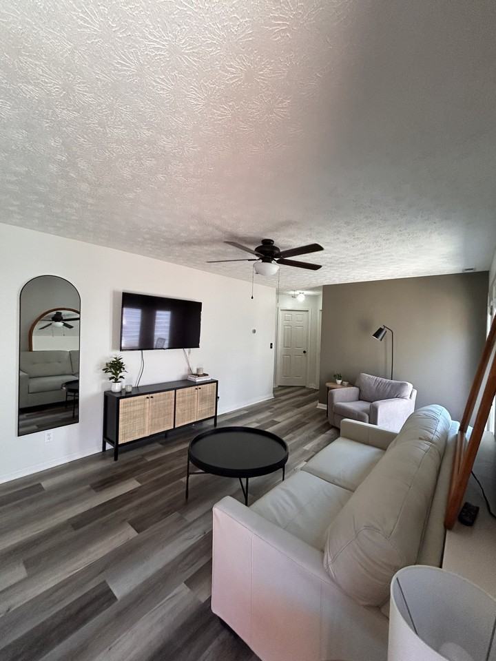 9646 Cayes Dr #NA - Photo 3 of 8