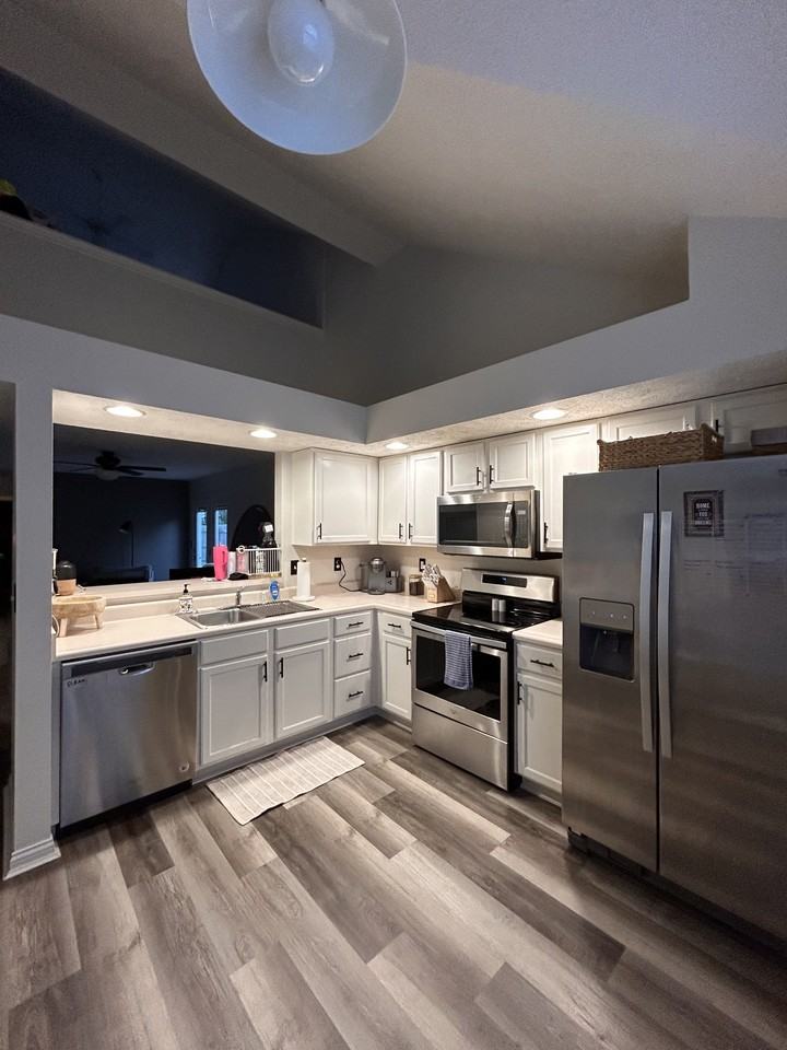 9646 Cayes Dr #NA - Photo 4 of 8