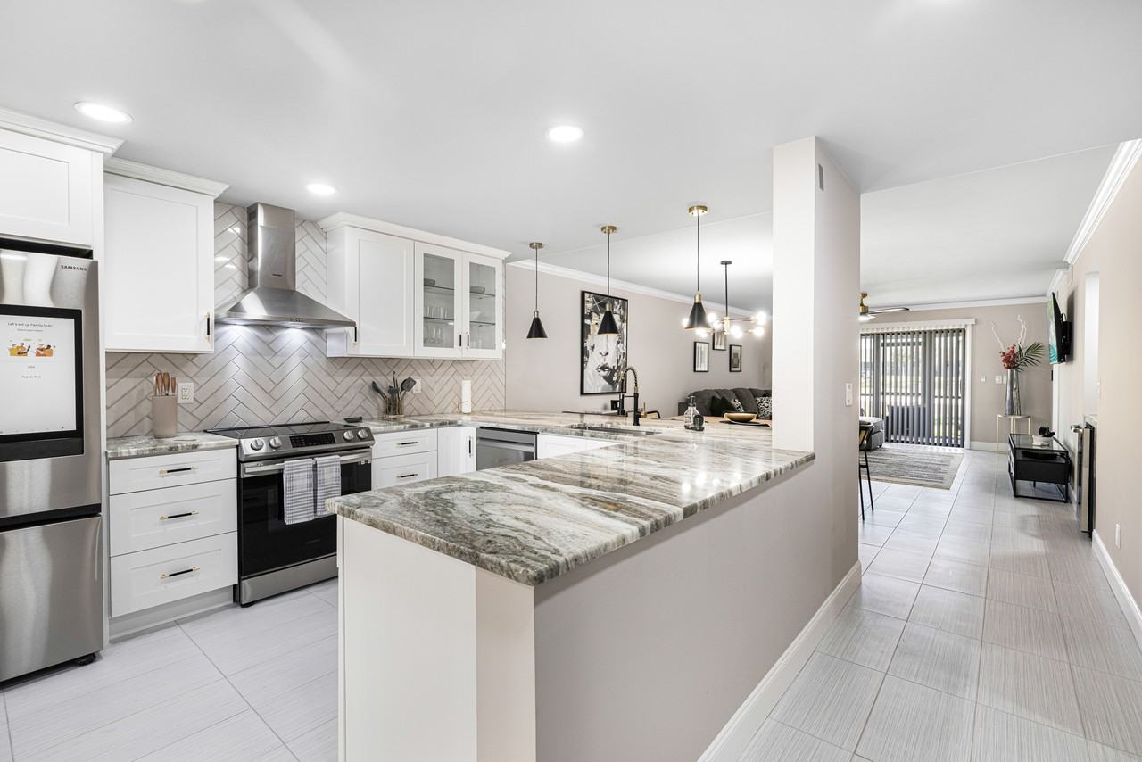 16321 Kelly Woods Dr #182 - Photo 7 of 25