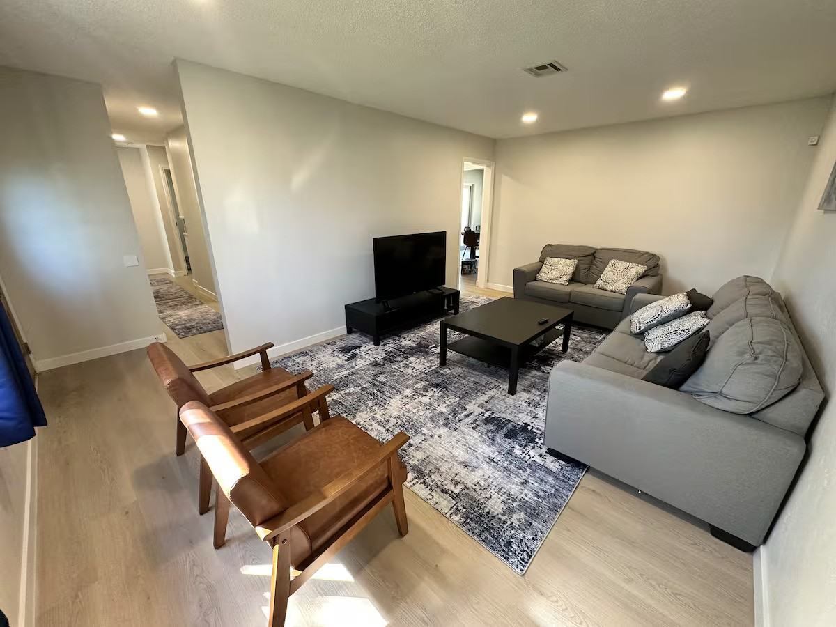 9208 Arnaz Way #NA - Photo 3 of 19