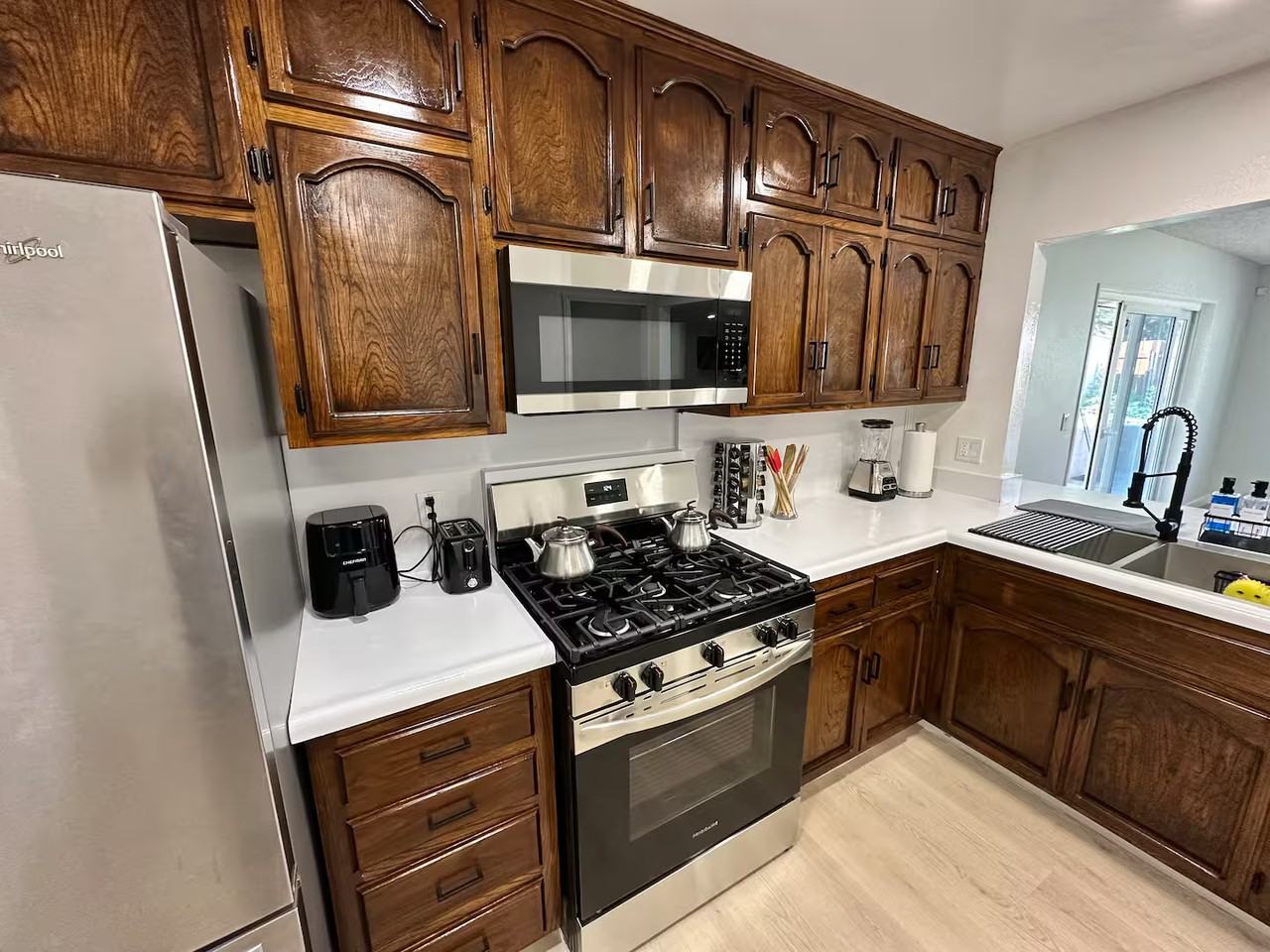 9208 Arnaz Way #NA - Photo 7 of 19